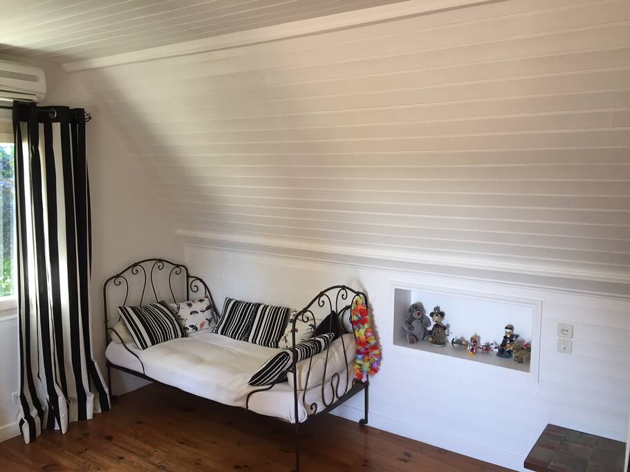 Chambre 3 places (2+1)