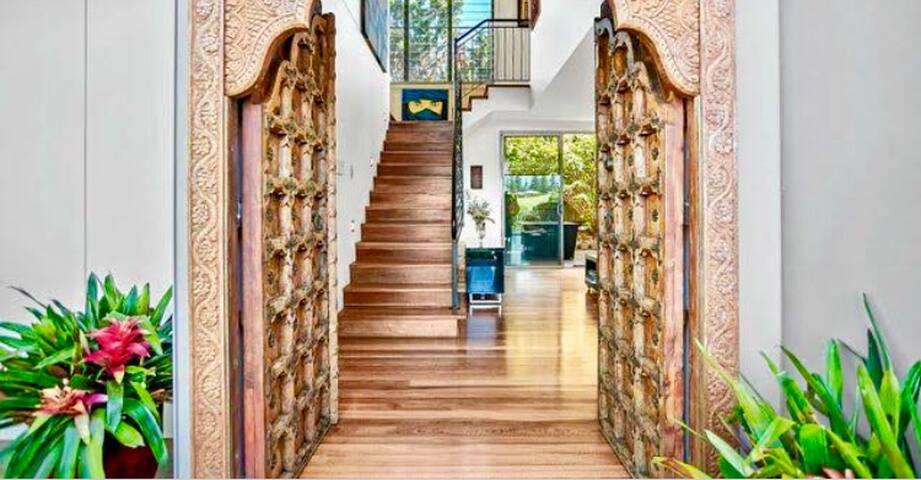 Hilltop Haven gallery image 5