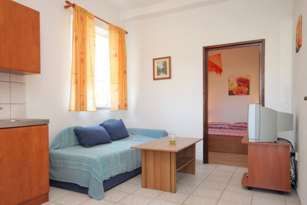 Living room, Surface: 10 m²