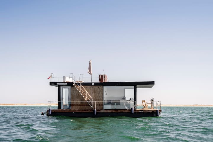 Solar houseboat, Faro, Portugal