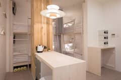 1+bed+in+6+persons+dormitory+room+for+women