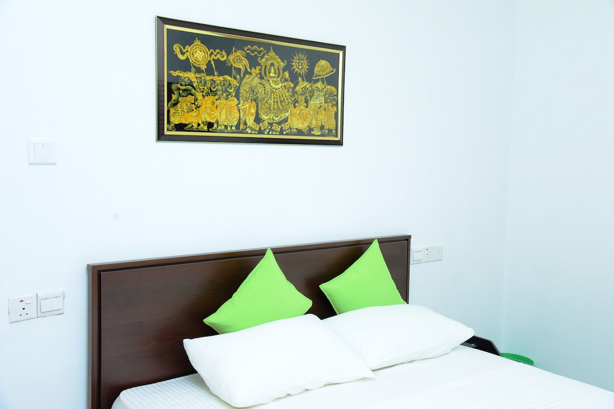 غرفة النوم 1