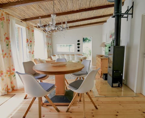 Ostseele - "Beerenpause"  100 m to the beach