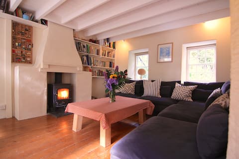 Top Airbnb: Welsh longhouse with magical garden, Cardigan in Pembrokeshire