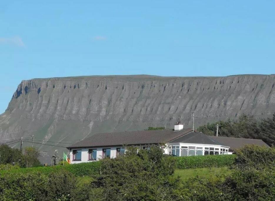 Set against Benbulben Mountain
