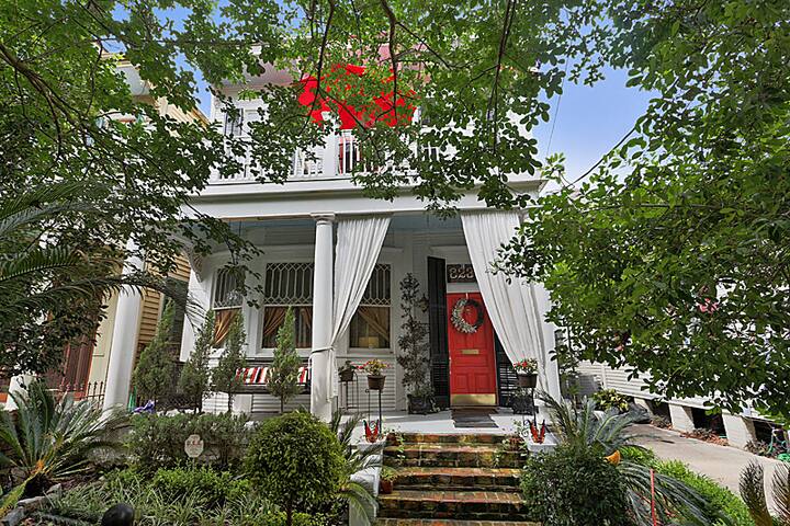 The Victorian Plum 18str-04594 permit number