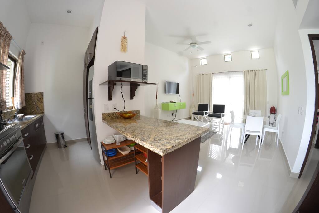 COCINA Y AREA DE LAVADO
