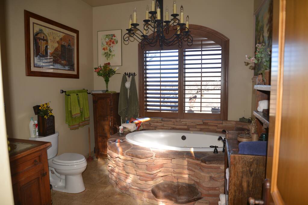 Guest Master Bathroom with large Jacuzzi.
