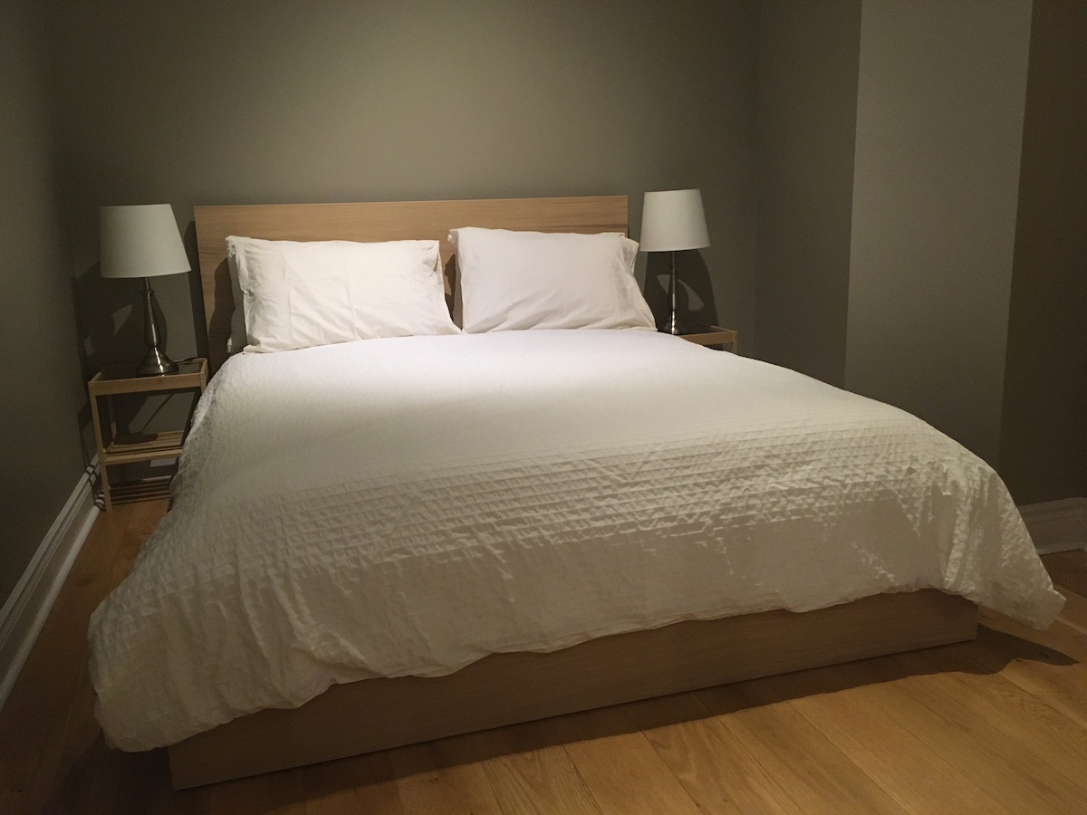 Spálňa - manželská posteľ