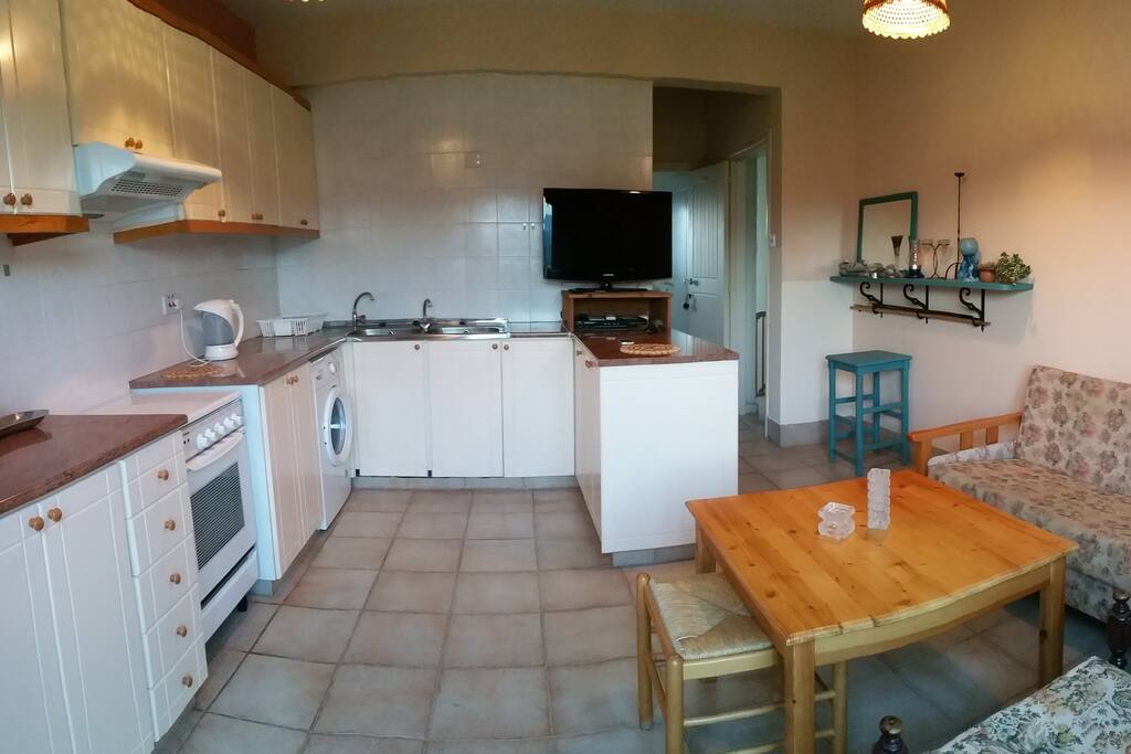 Kitchen/Living Room