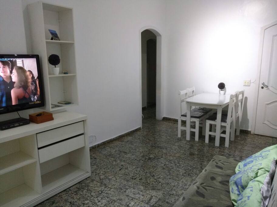 Sala com sofá-cama