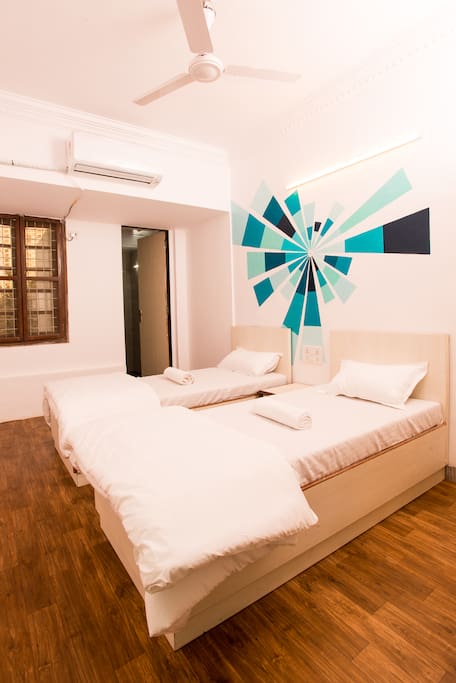 Twin Private Room