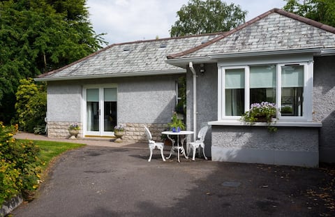 Successful Airbnb property: Maureen's Cottage in Belfast