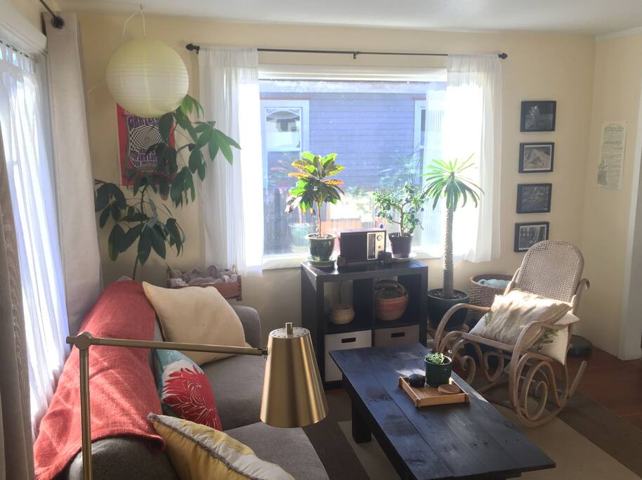 Snuggle up with a cup of tea and a book, or listen to tunes while you relax.