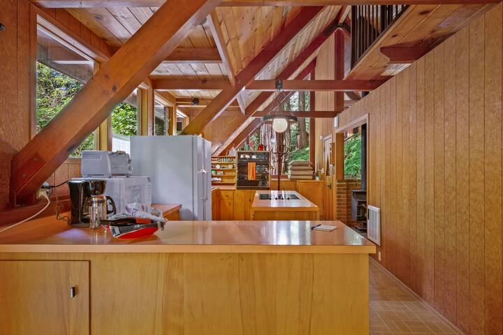 Redwood Retreat – 191203 gallery image 4