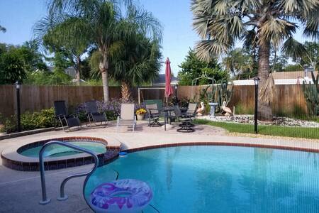 Pool, Jacuzzi,  Walk to Beach.