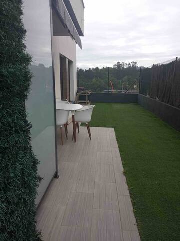 Sukasa gallery image 3