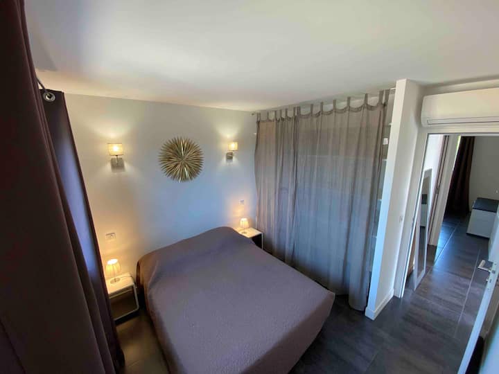 غرفة النوم 1