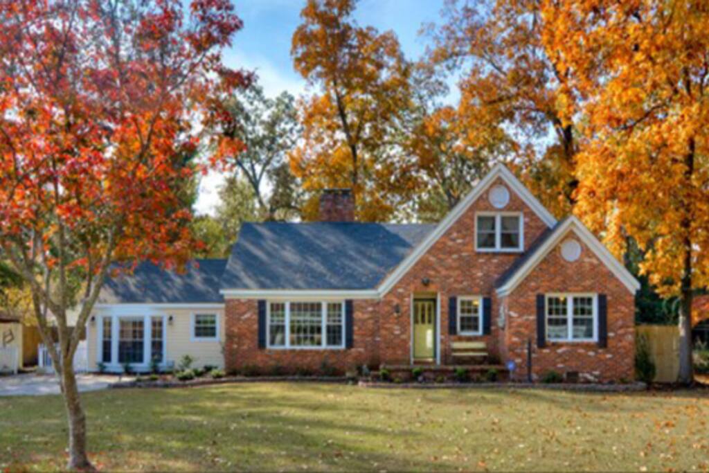 Lovely Aiken Home near horse district - Apartments for Rent in Aiken