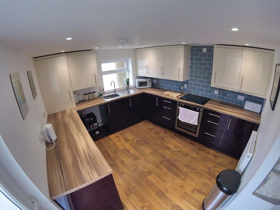 Large Kitchen