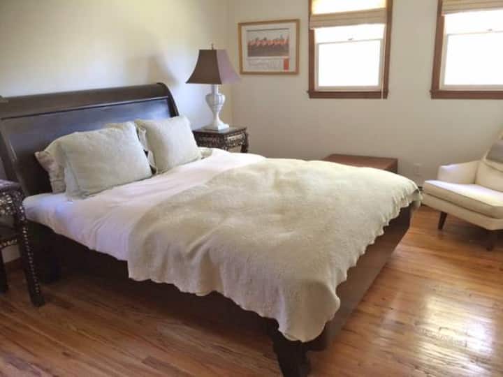 غرفة نوم 2 غرفة نوم للضيوف بسرير مزلقة بمقاس كبير