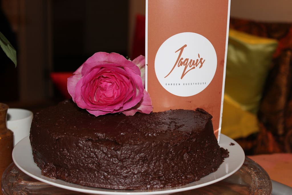 Light dinners are served and teas with scrumptious chocolate cake on request