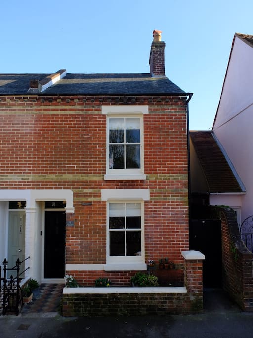 We have the original front door and lovely sash windows..