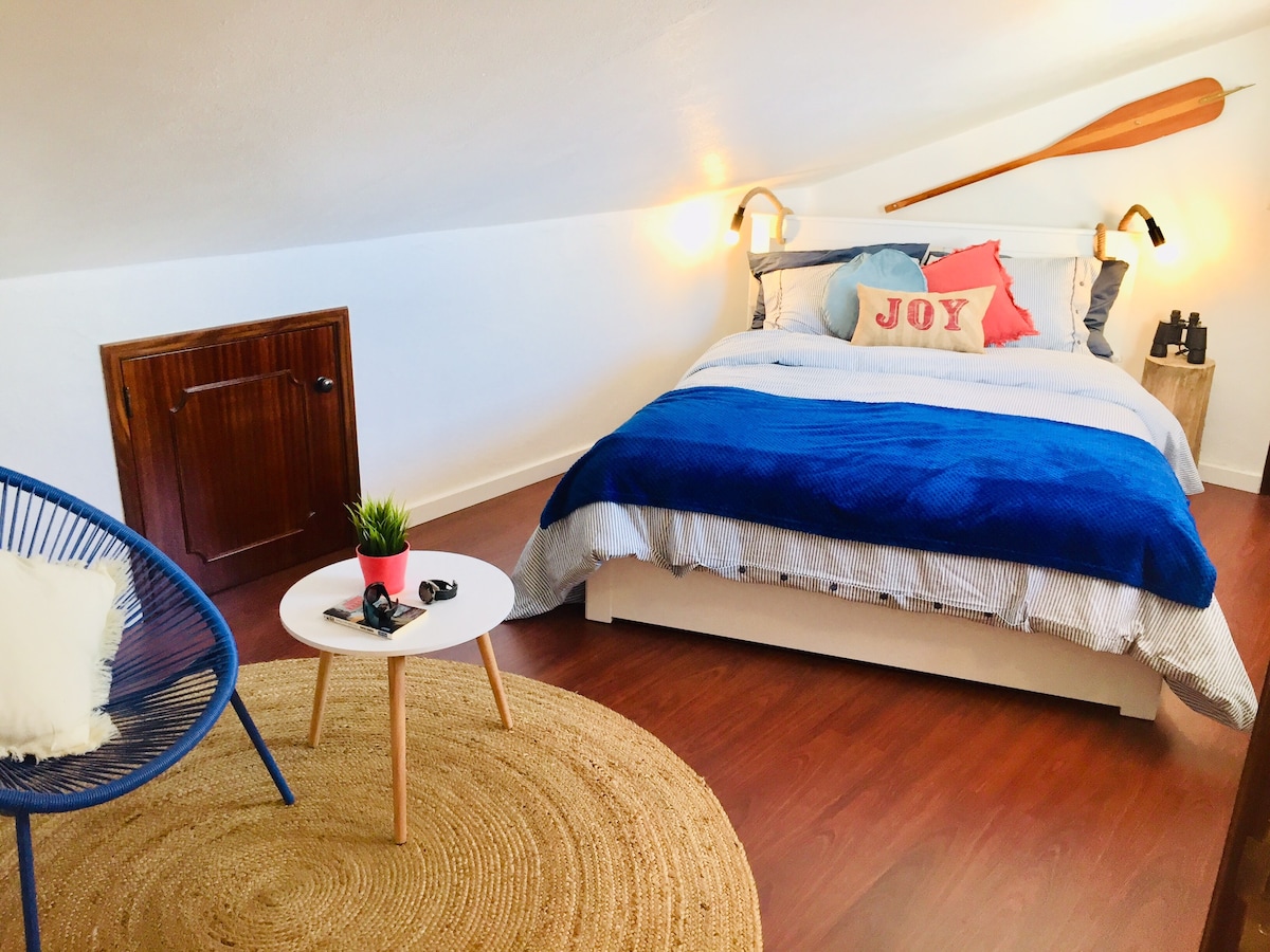 Bedroom no. 3 upstairs / bedroom 3 on the second floor