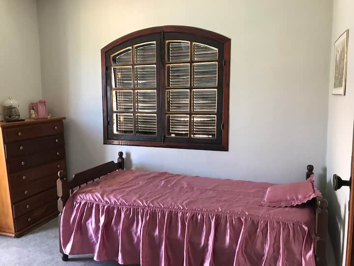 Dhomë teke me ballkon