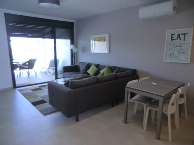 Casas Holiday Mediterraneo managed Airbnb listing 3
