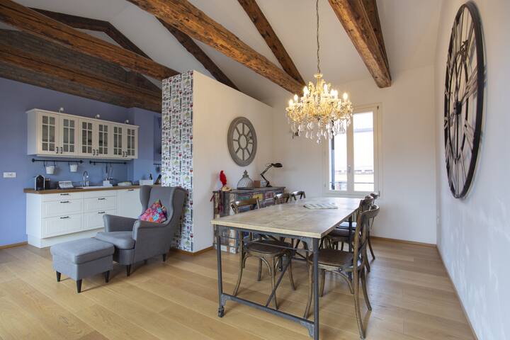 Rialto Terrace – 2 bedroom and Terrace in Rialto gallery image 3