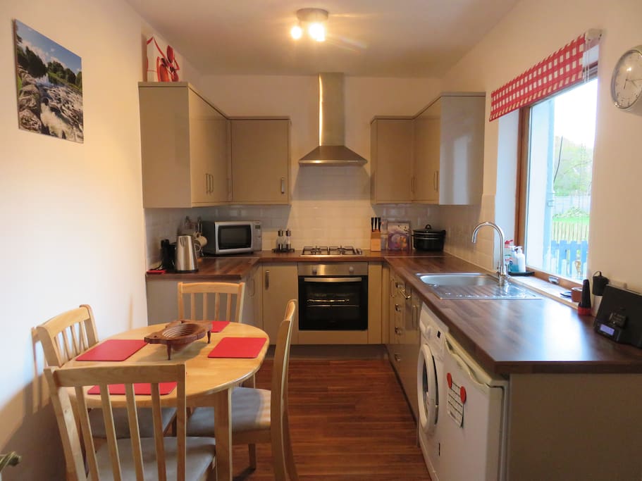 Fully equipped kitchen