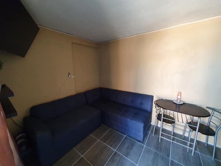 Casa Llena De Vida Con Alverca Techada - Tijuana