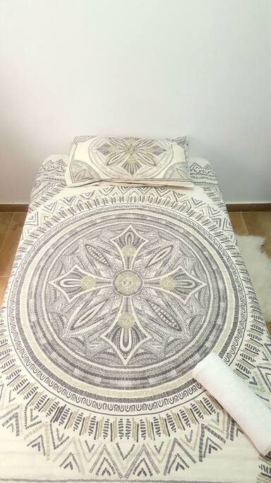 cama individual de 1.05cm