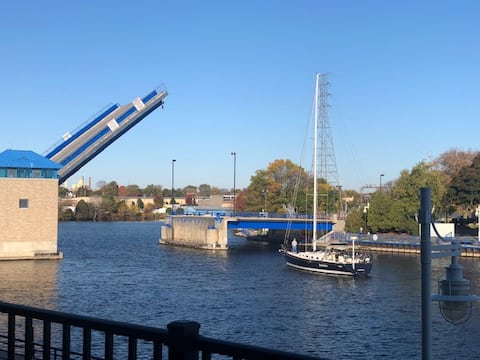 Janelle's Dockside Condo