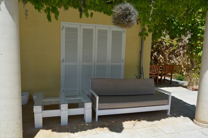 LUXURY VILLA IN PORTALS NOUS gallery image 5