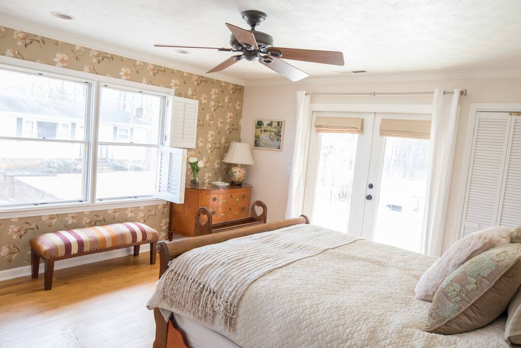 Dogwood room