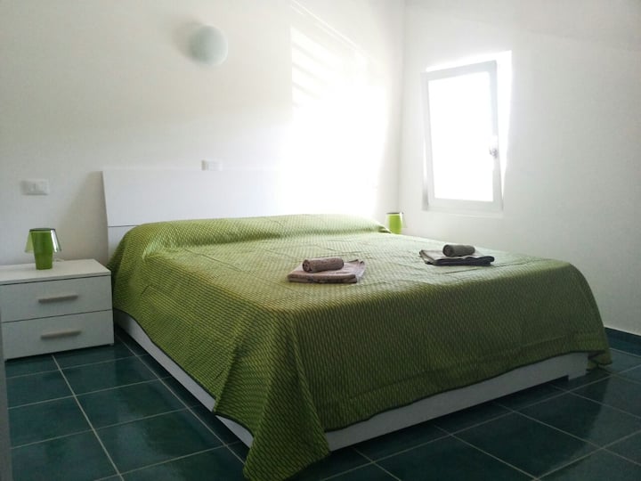 საძინებელი 2