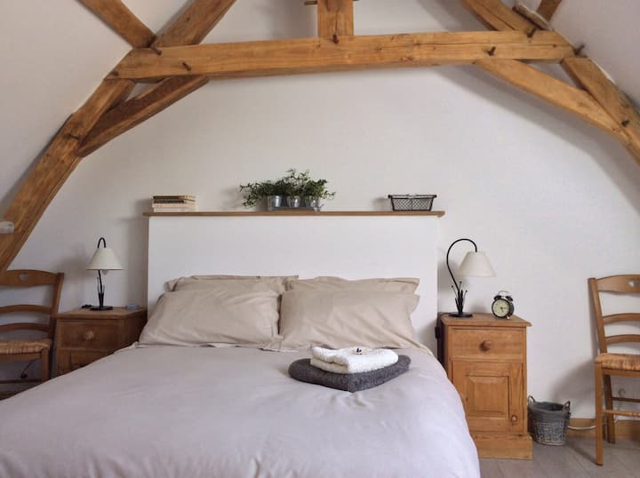 Свежа двокреветна соба