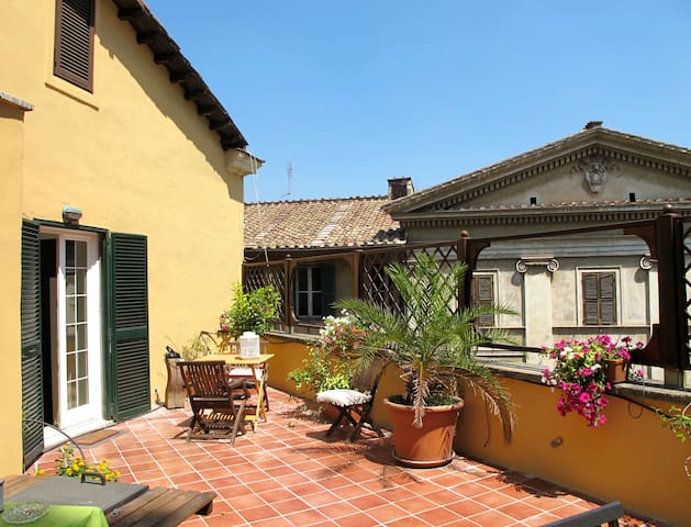 Trastevere Roma: amazing penthouse