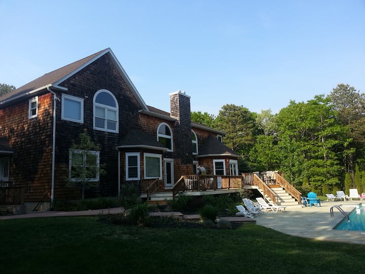 A Quiet Place in the Hamptons Houses for Rent in East Quogue, New