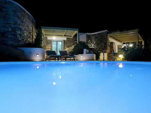 Villa ‘Cave’,built in carved rock, private pool