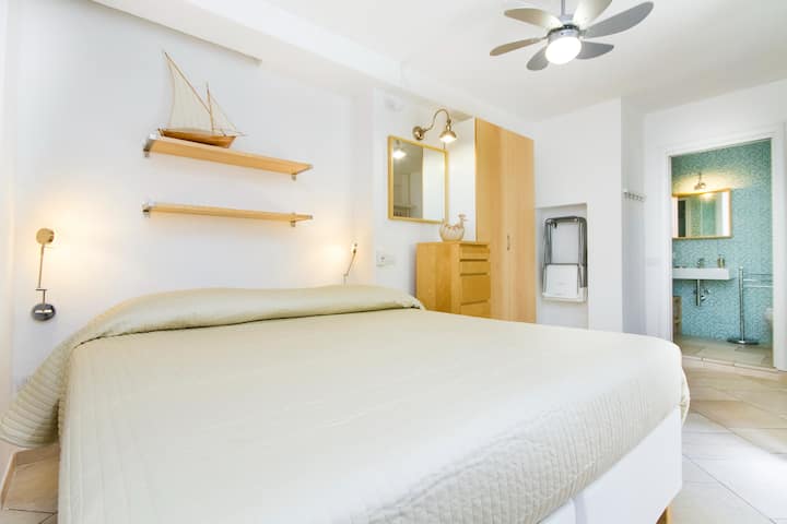 Sardinia Carloforte Seaview Room 1