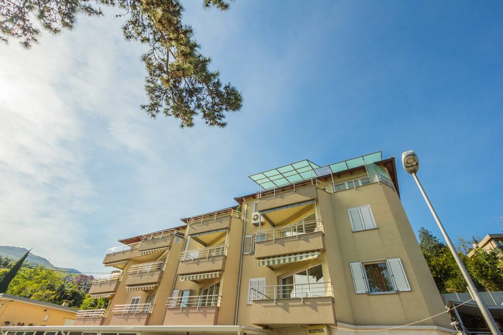 Villa Dinka