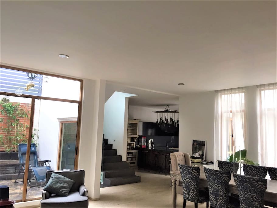 Main room & BBQ area