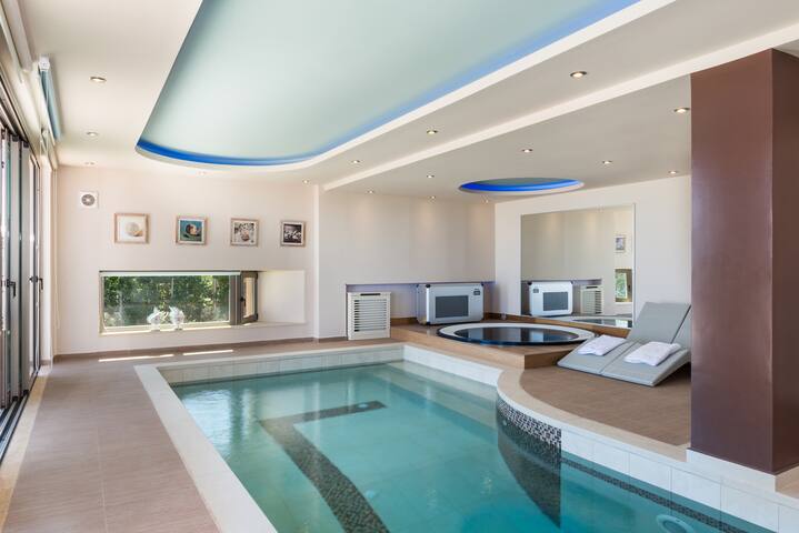 Lux Villa★Gym★SPA & Tennis★Jacuzzi & Indoor Pool gallery image 4