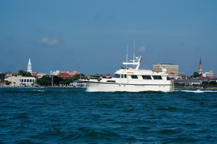 Motoryacht Southern Comfort Boats For Rent In Charleston South Carolina United States