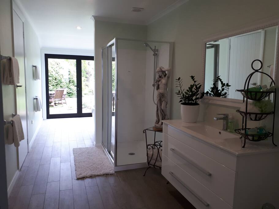 Guest bathroom