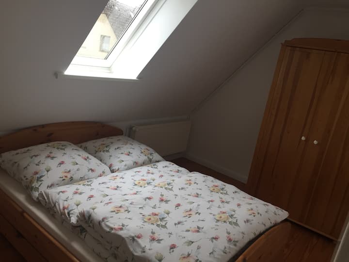 Საძინებელი 2, მანსარდა