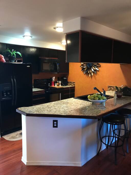 Kitchen-Feel free to cook and keep items in the refridgertor.